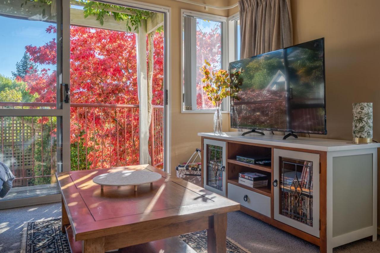 Rose On The Bay - Akaroa Holiday Home Exterior foto